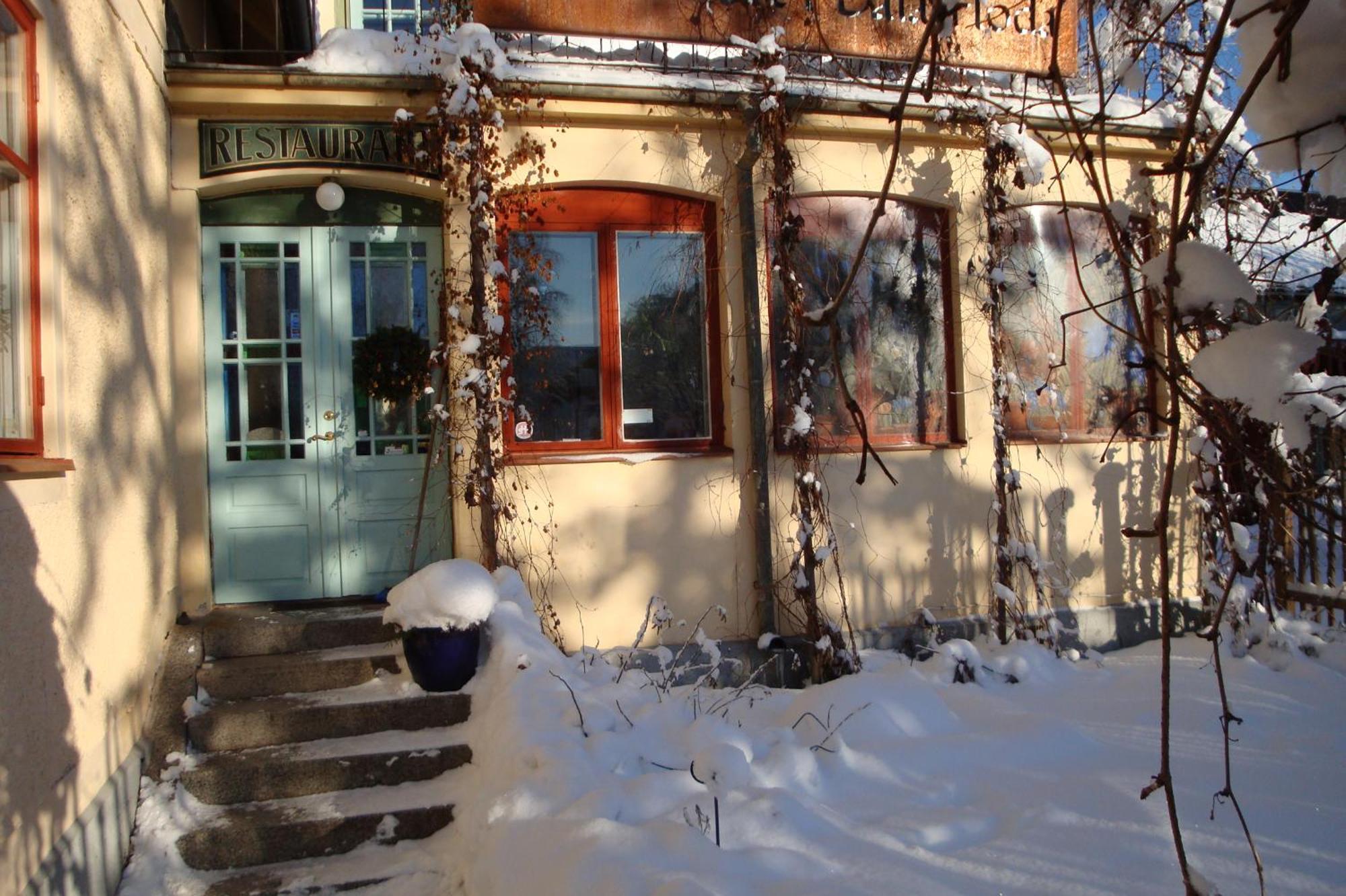 Dala-Floda Vaerdshus Exterior photo